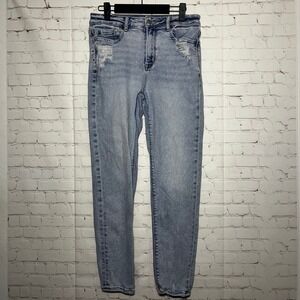 American Eagle Outfitters Mom Jeans Light Wash Distressed‎ Stretch Size 4